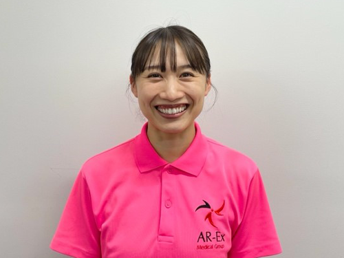 山岡眞惟子(やまおか まいこ)