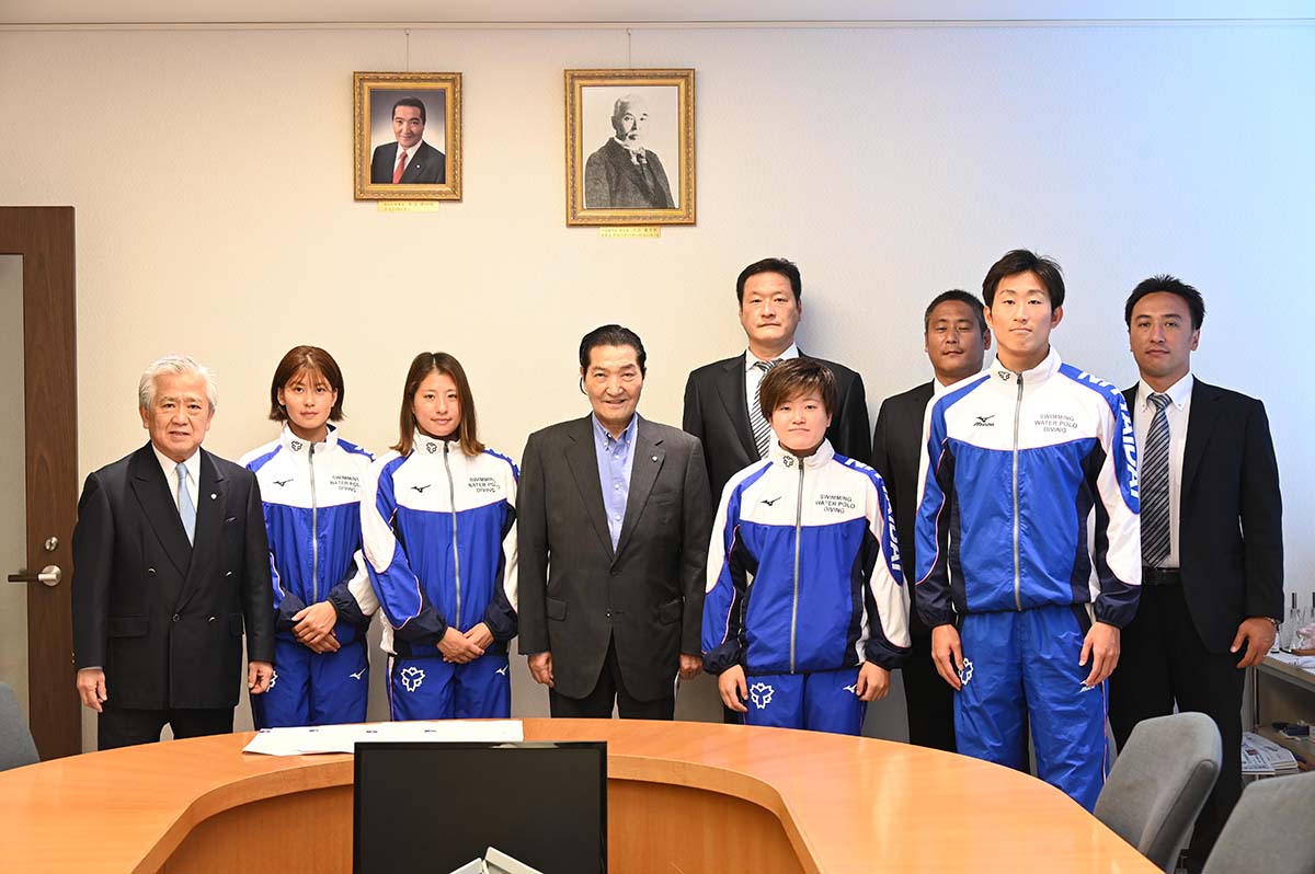 水泳部水球ブロックの学生4名が東京五輪内定しました02